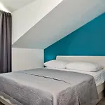 Kozina Appartamento Podstrana