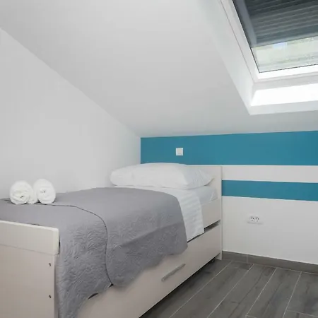Kozina Apartment *